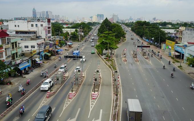 Hai trạm thu phí bỏ hoang ở trung tâm TP HCM hai tram thu phi bo hoang o trung tam tp hcm