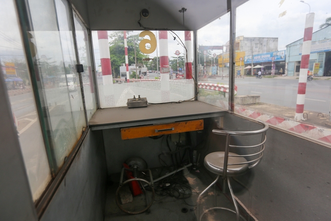 Hai trạm thu phí bỏ hoang ở trung tâm TP HCM hai tram thu phi bo hoang o trung tam tp hcm