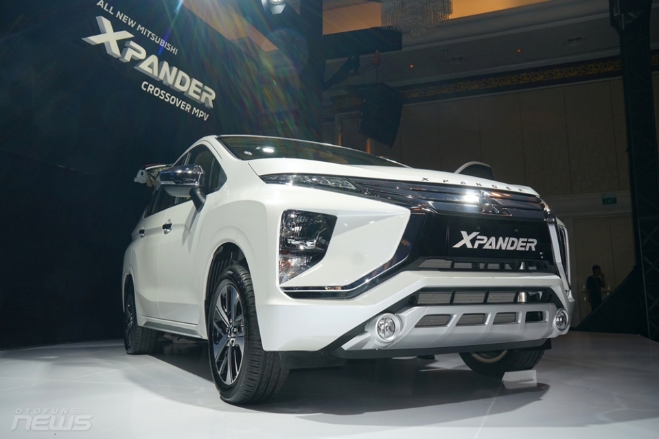 Chi tiết Mitsubishi Xpander vừa ra mắt tại Việt Nam chi tiet mau crossover mpv mitsubishi xpander