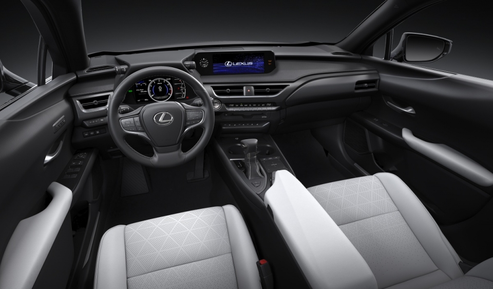 lexus ux chiec suv moi ra mat thi truong chau a