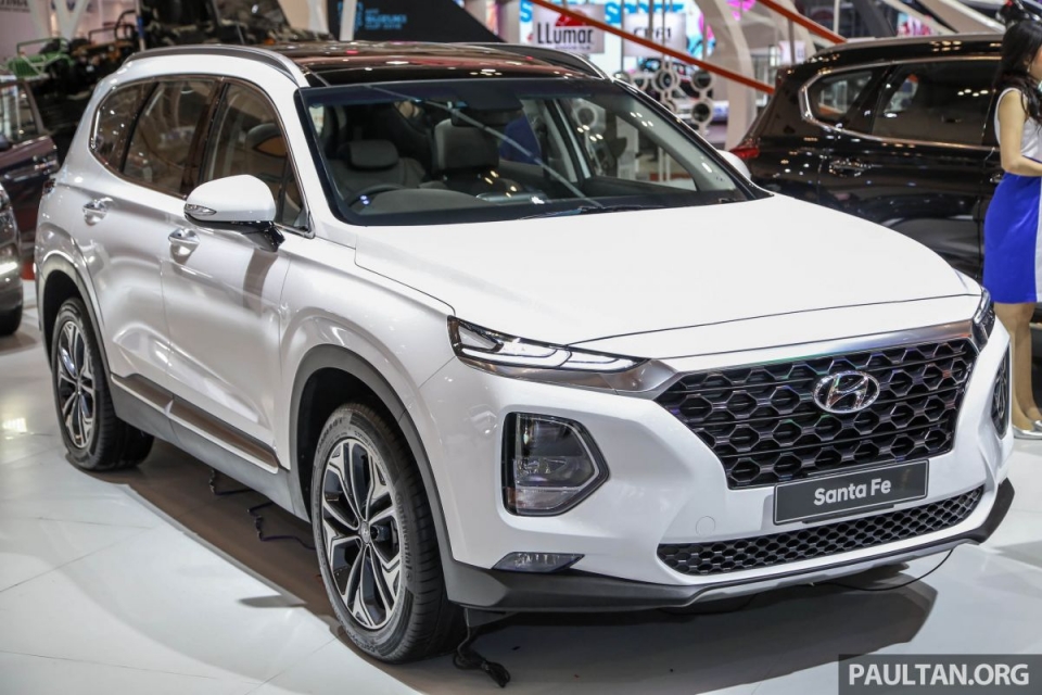 Hyundai Santa Fe hoàn toàn mới chào sân Đông Nam Á, giá từ 800 triệu đồng hyundai santa fe hoan toan moi chao san dong nam a gia tu 800 trieu dong