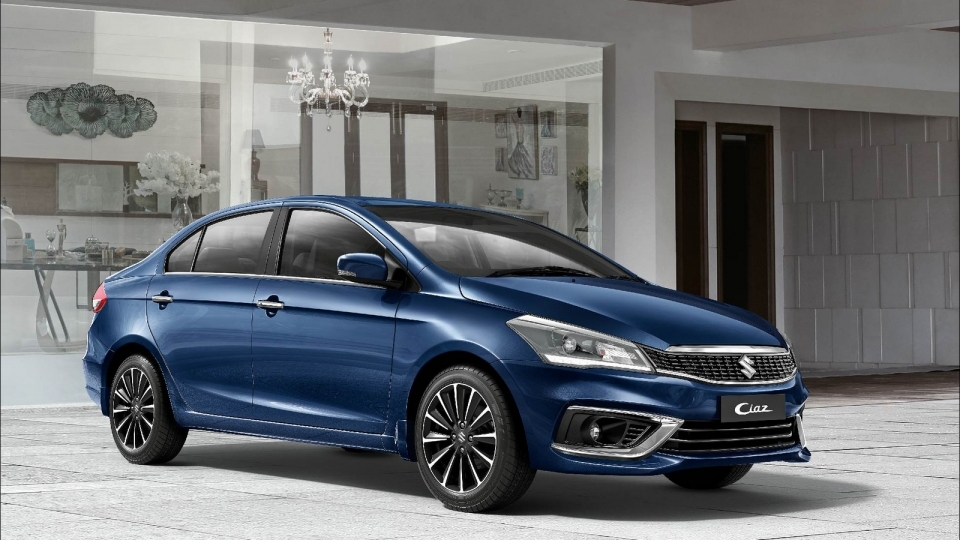 Suzuki Ciaz mới ra mắt tại Ấn Độ, giá chỉ từ 270 triệu đồng