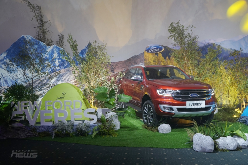 Chi tiết Ford Everest 2018 vừa được ra mắt tại Việt Nam chi tiet ford everest 2018 vua duoc ra mat