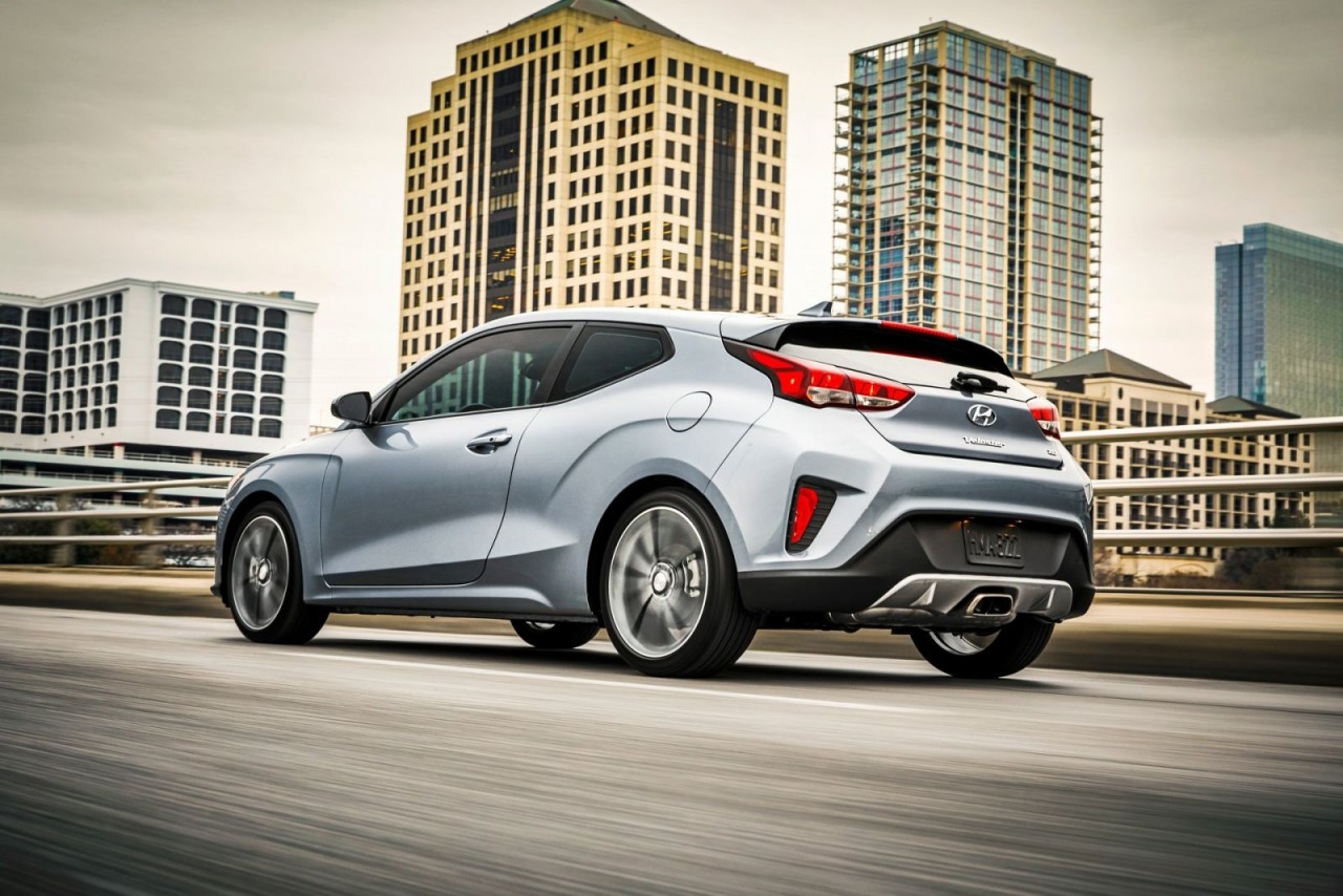 Lộ diện với nhiều nâng cấp mới lo dien hyundai veloster 2020 voi nhieu nang cap moi