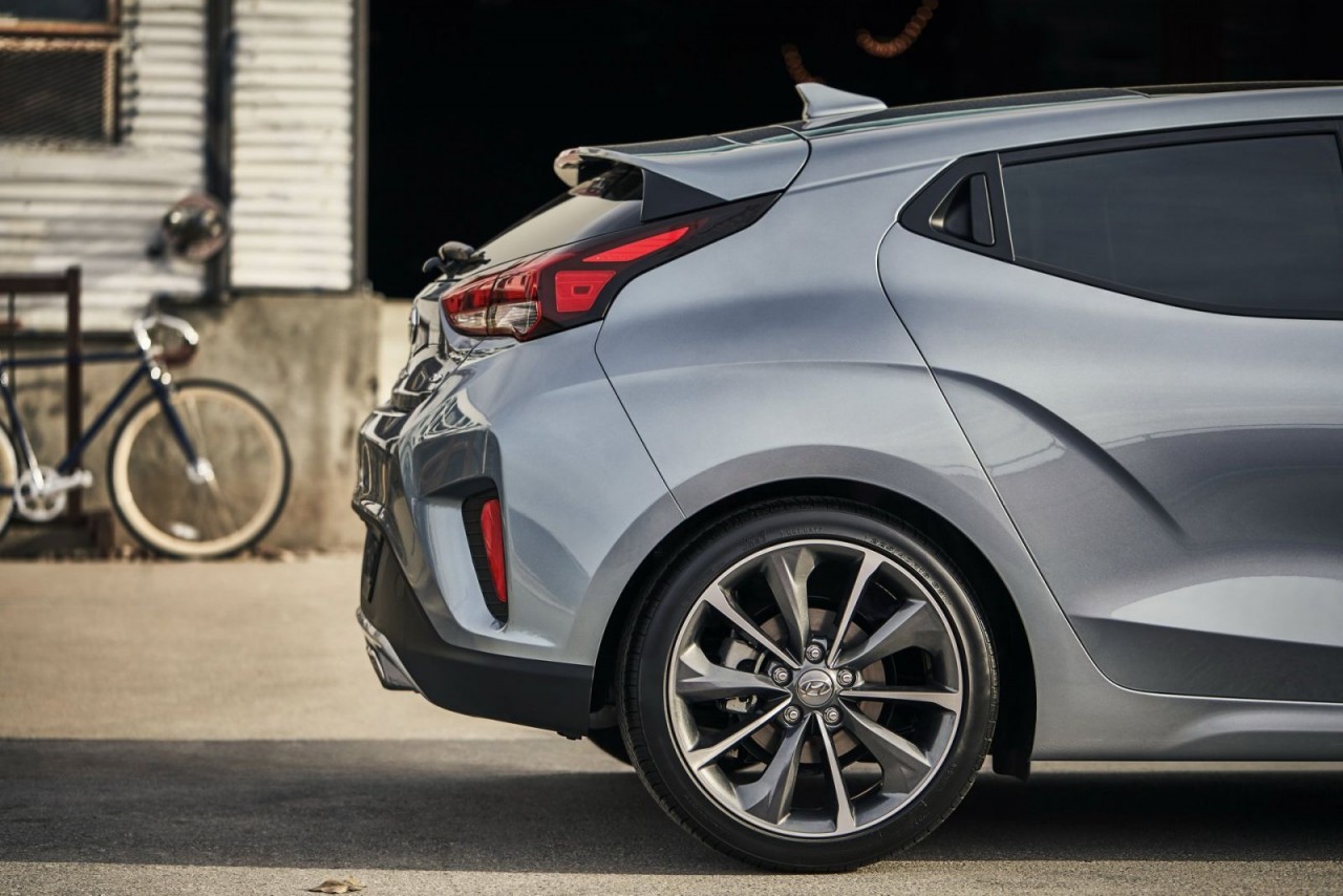Lộ diện với nhiều nâng cấp mới lo dien hyundai veloster 2020 voi nhieu nang cap moi