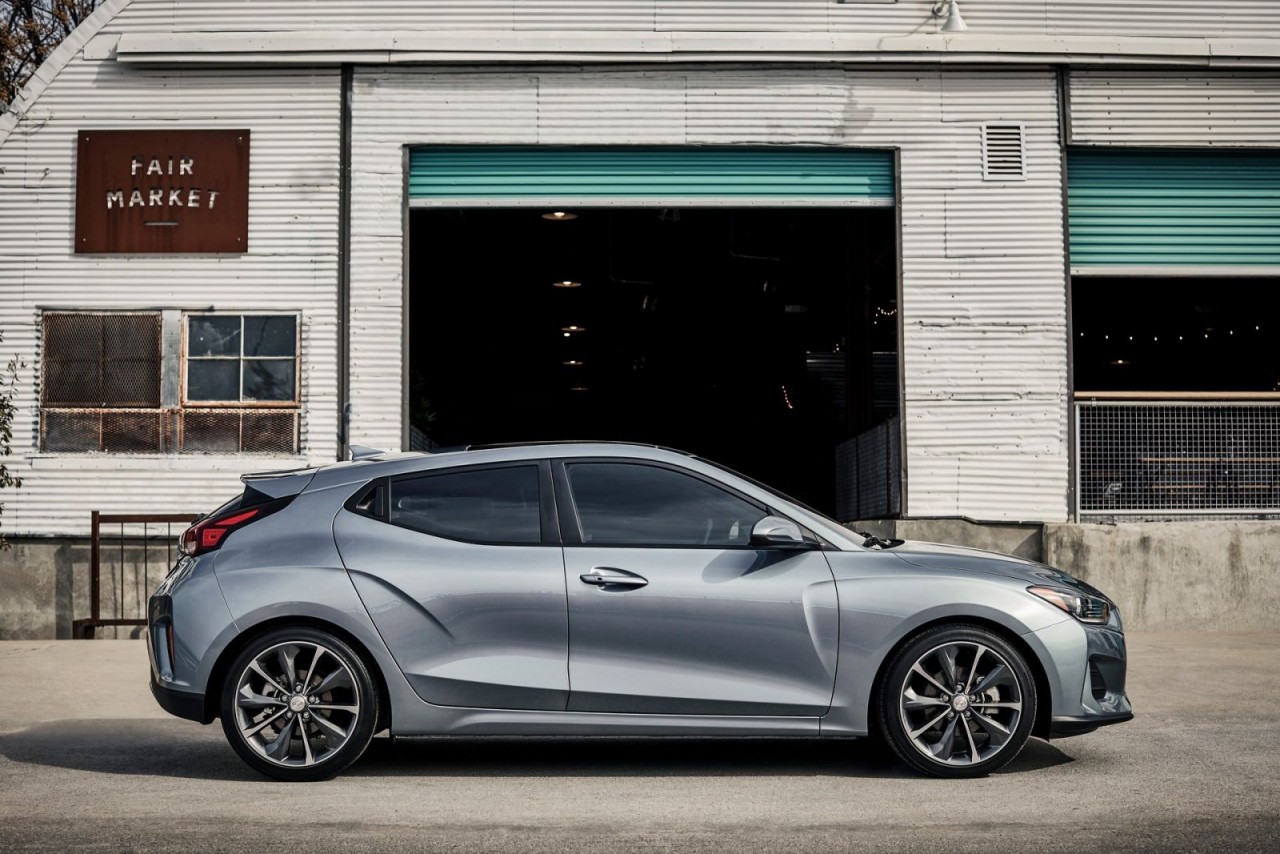 Lộ diện với nhiều nâng cấp mới lo dien hyundai veloster 2020 voi nhieu nang cap moi