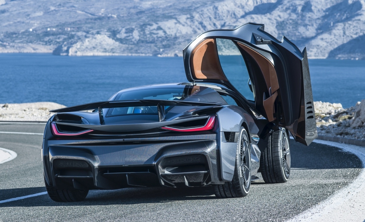 Siêu điện c_two: công suất 1.914 mã lực, giới hạn chiếc sieu xe dien rimac c two cong suat 1914 ma luc gioi han 150 chiec
