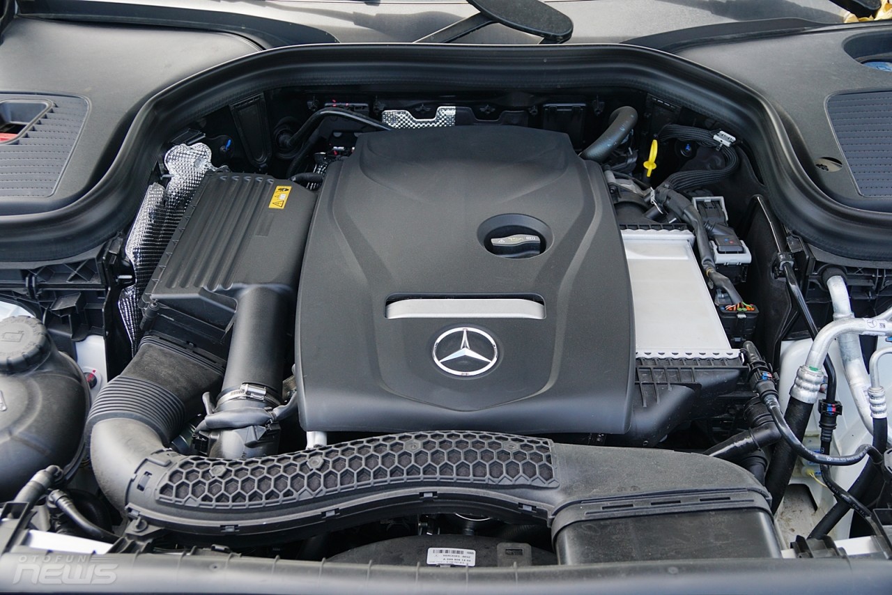 mercedes benz glc200 urban suventure hanh trinh tan huong ca nam giac quan