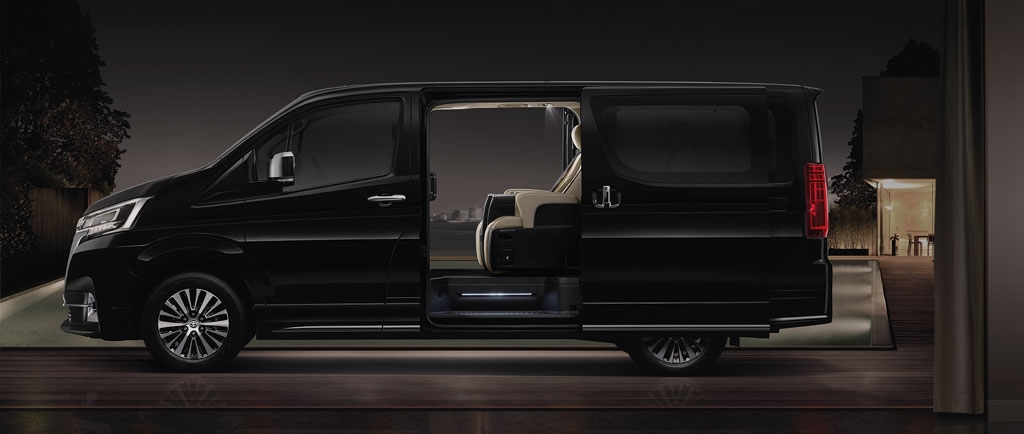 Toyota Majesty ra mắt Minivan hạng sang như Lexus , giá từ 1,28 tỷ đồng toyota majesty ra mat minivan hang sang nhu lexus gia tu 128 ty dong