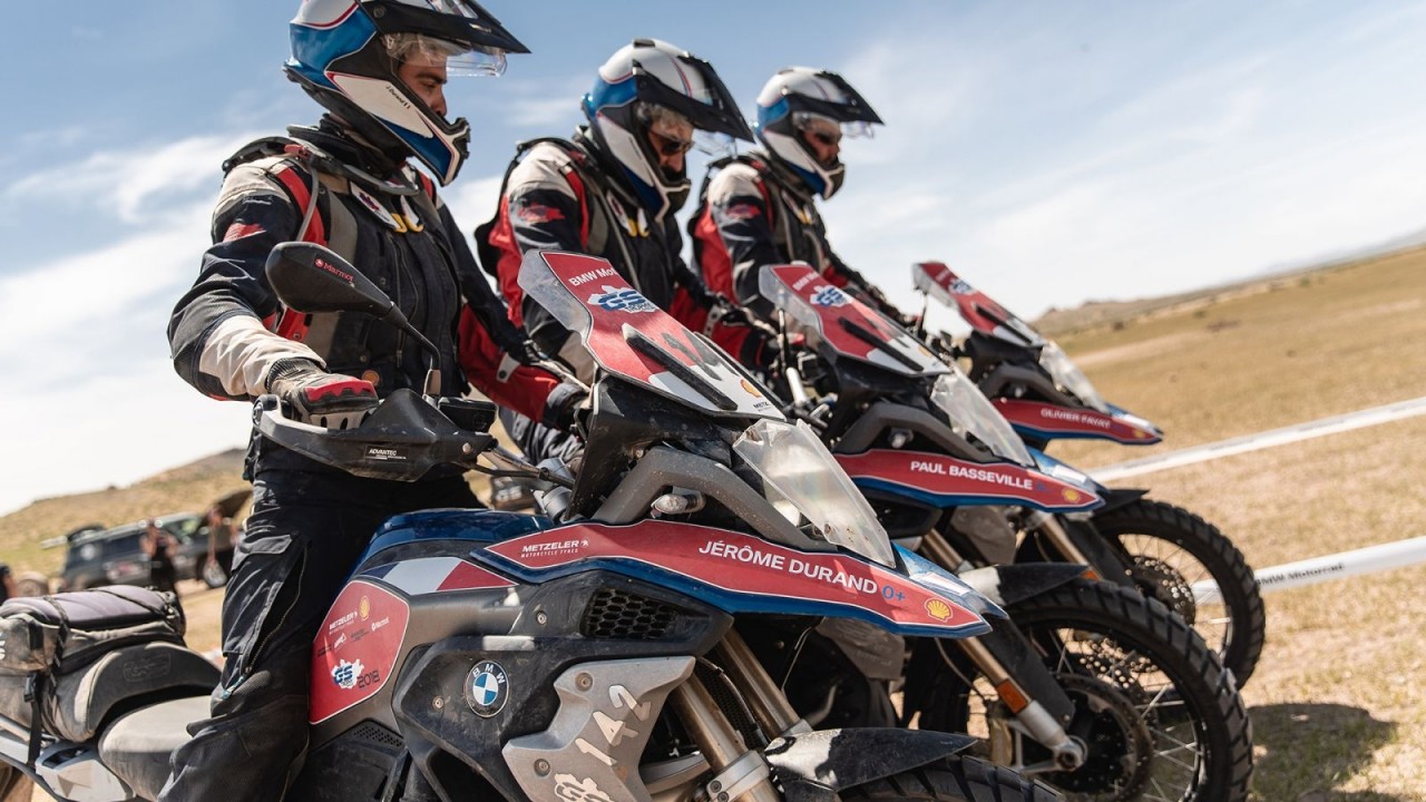 bmw motorrad lan dau tien to chuc vong loai gs trophy viet nam 2019