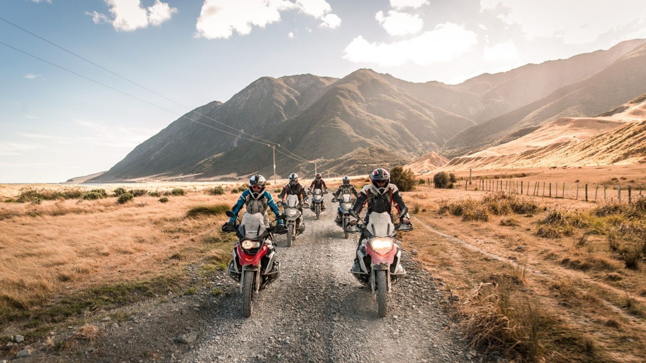 bmw motorrad lan dau tien to chuc vong loai gs trophy viet nam 2019