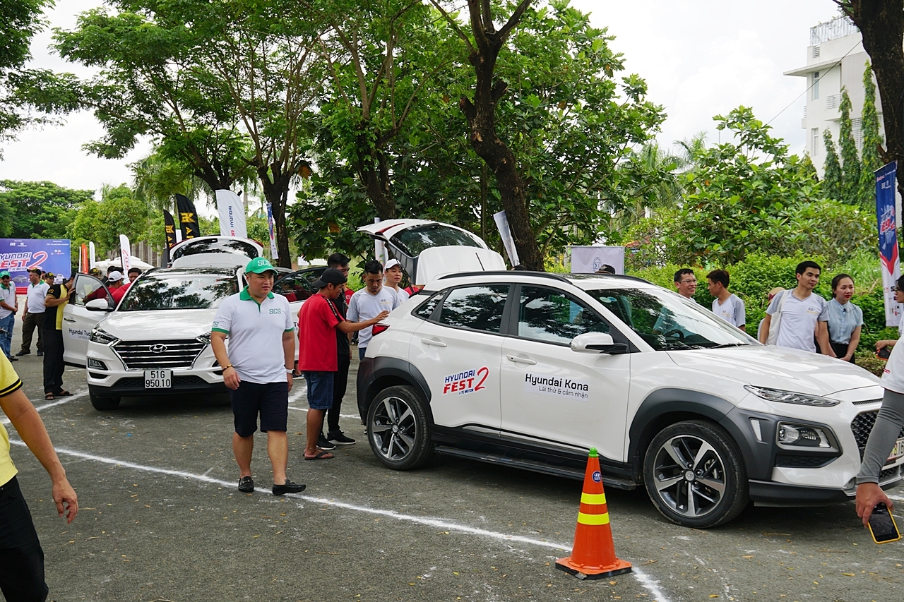 hyundai fest 2 quy tu hon 100 xe tham du