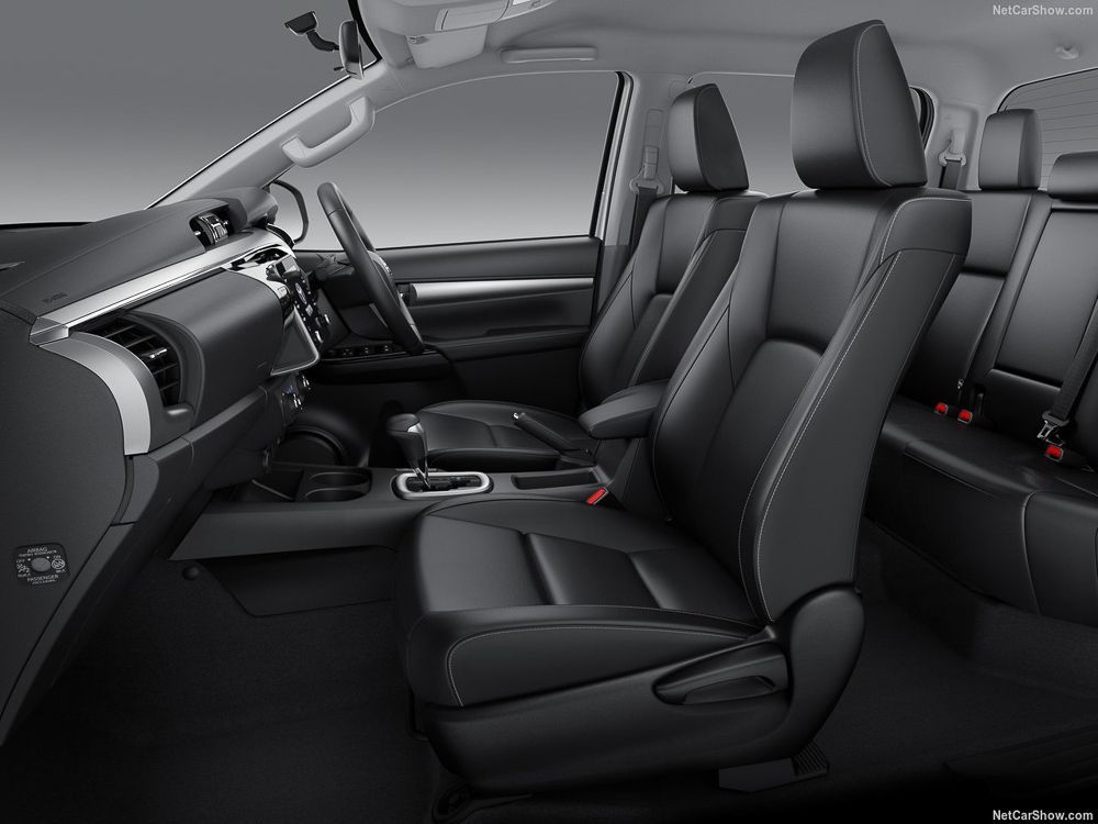 Đánh giá chi tiết Toyota Hilux 2021 sắp về Việt Nam danh gia chi tiet toyota hilux 2021 sap ve viet nam