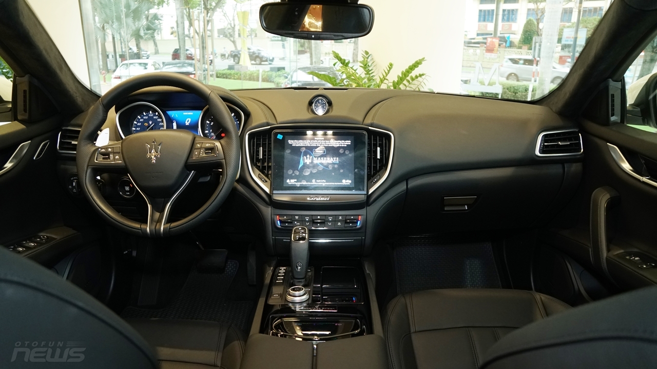 Cận cảnh Maserati Ghibli Scatenato độc nhất Việt Nam can canh maserati ghibli scatenato doc nhat viet nam