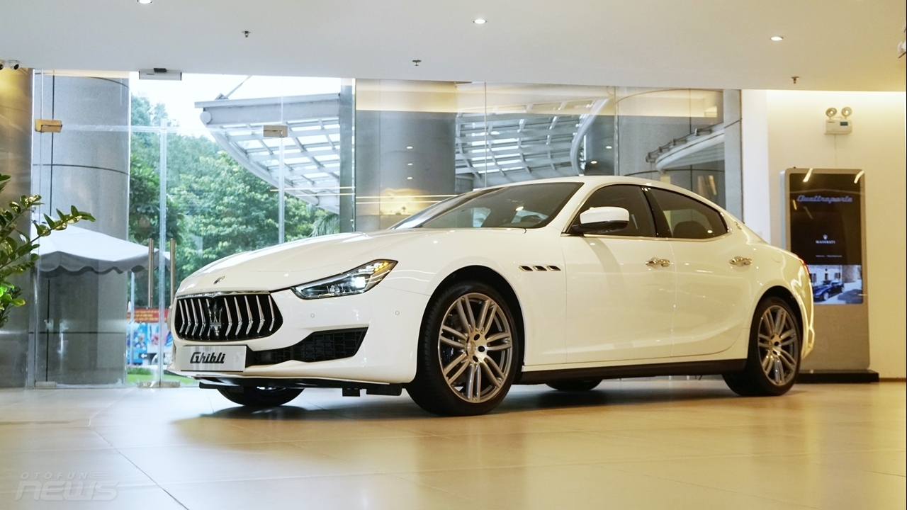 Cận cảnh Maserati Ghibli Scatenato độc nhất Việt Nam