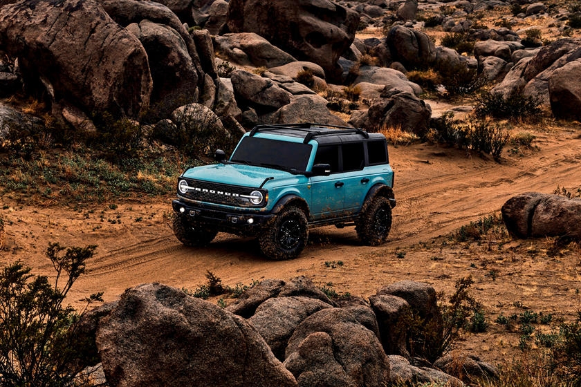Ford Bronco 4 cửa là phiên bản được nhiều yêu thích ford bronco 4 cua la phien ban duoc nhieu yeu thich