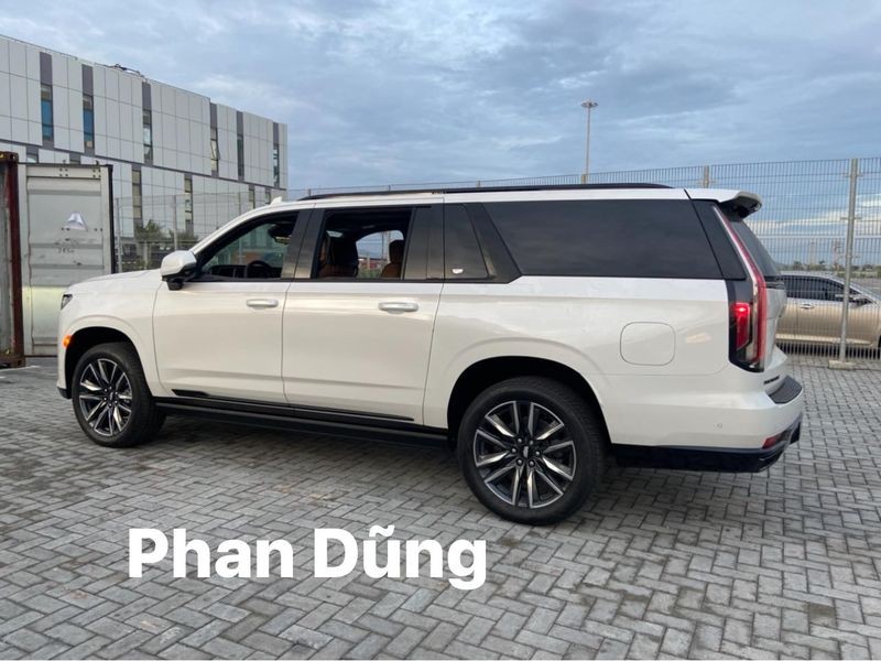 Cadillac Escalade ESV Sport đầu tiên về Việt Nam, giá lên tới 12 tỷ đồng