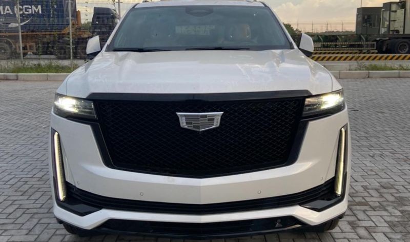 Cadillac Escalade ESV Sport đầu tiên về Việt Nam, giá lên tới 12 tỷ đồng Cadillac Escalade ESV Sport đầu tiên về Việt Nam, giá lên tới 12 tỷ đồng