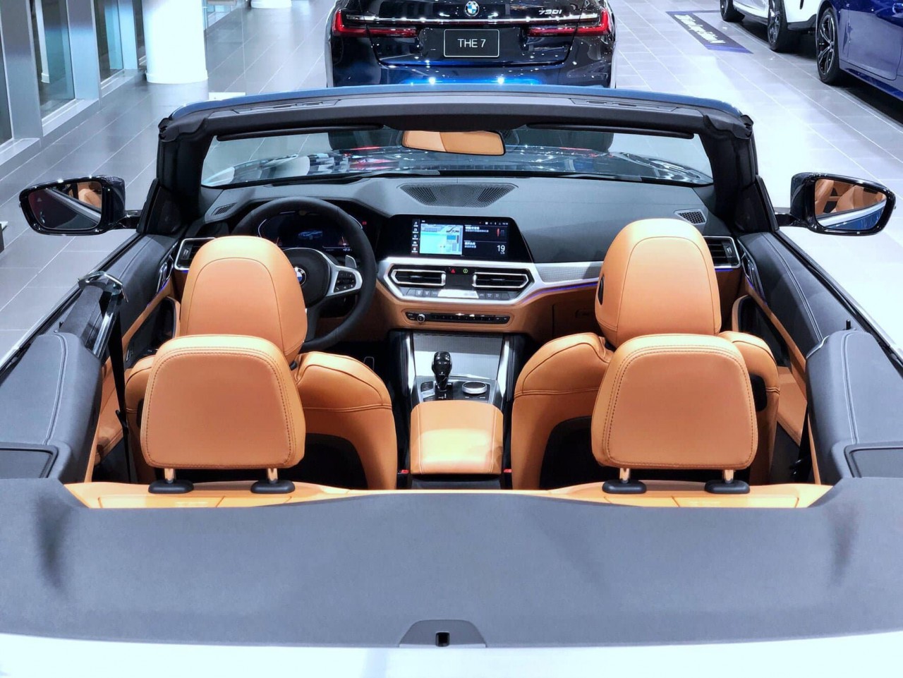 BMW 4-Series Convertible thế hệ mới có mặt tại Việt Nam BMW 4-Series Convertible thế hệ mới có mặt tại Việt Nam