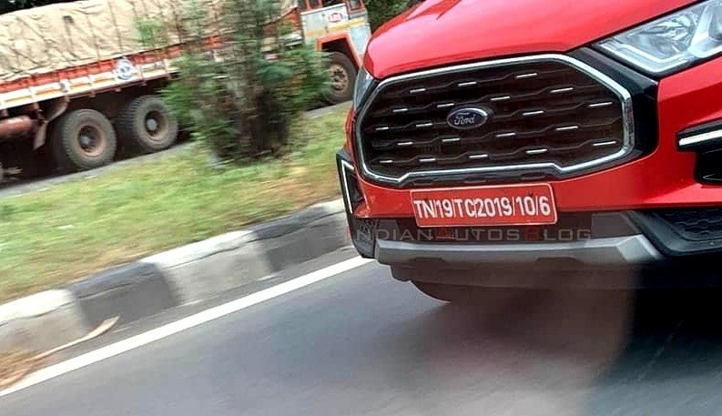 Ford EcoSport 2022 lộ diện, có bánh dự phòng phía sau Ford EcoSport 2022 lộ diện, có bánh dự phòng phía sau