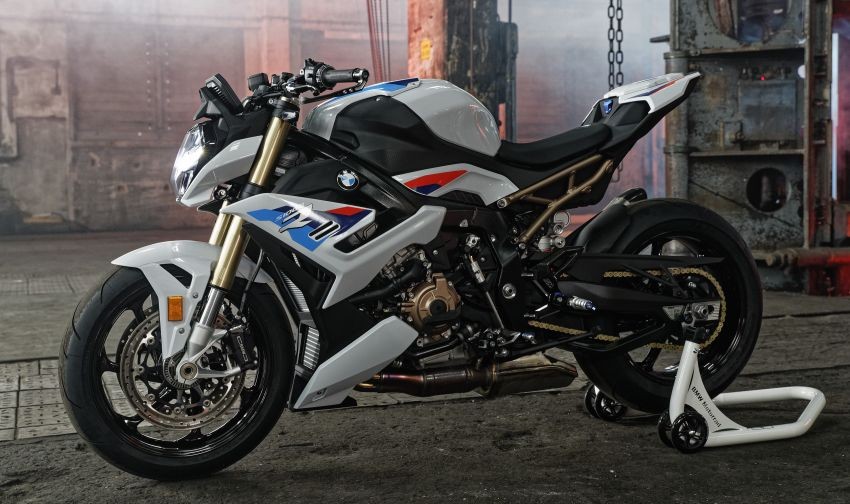 BMW Motorrad S1000R 2021 ra mắt,  giá từ 567 triệu đồng