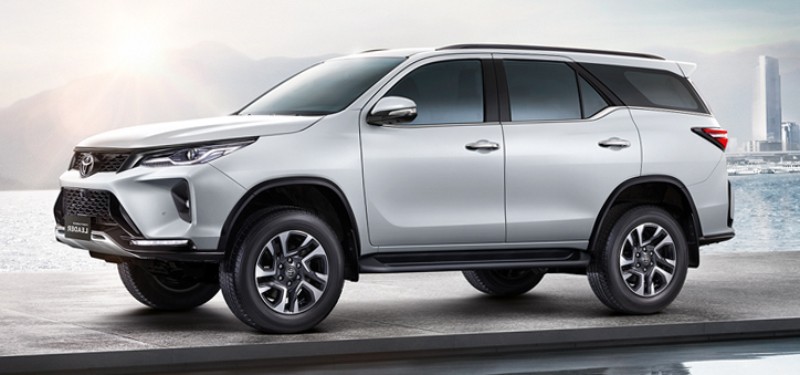 Toyota Fortuner 2023 ra mắt với nhiều nâng cấp mới Toyota Fortuner 2023 ra mắt với nhiều nâng cấp mới
