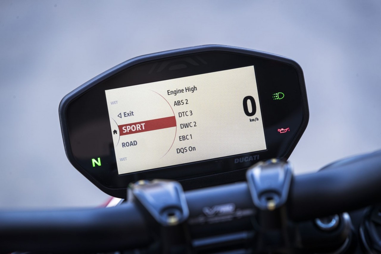 Ducati Việt Nam nhận đặt cọc DesertX và Streertfighter V2 Ducati Việt Nam nhận đặt cọc DesertX và Streertfighter V2