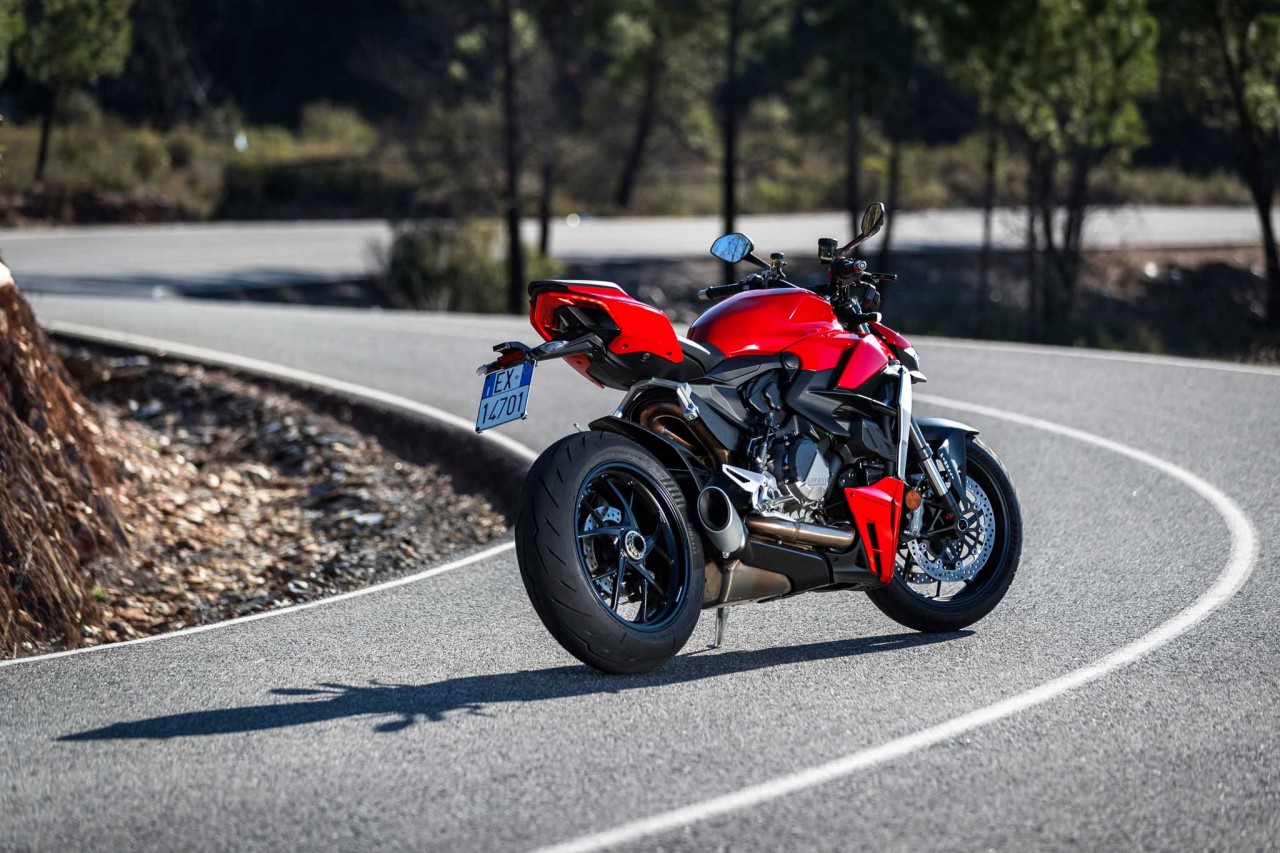 Ducati Việt Nam nhận đặt cọc DesertX và Streertfighter V2 Ducati Việt Nam nhận đặt cọc DesertX và Streertfighter V2