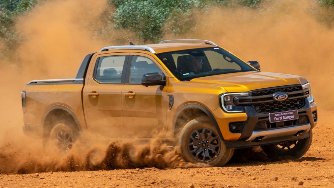 Ford Ranger thế hệ mới ra mắt tại Việt Nam với giá 659 triệu đồng