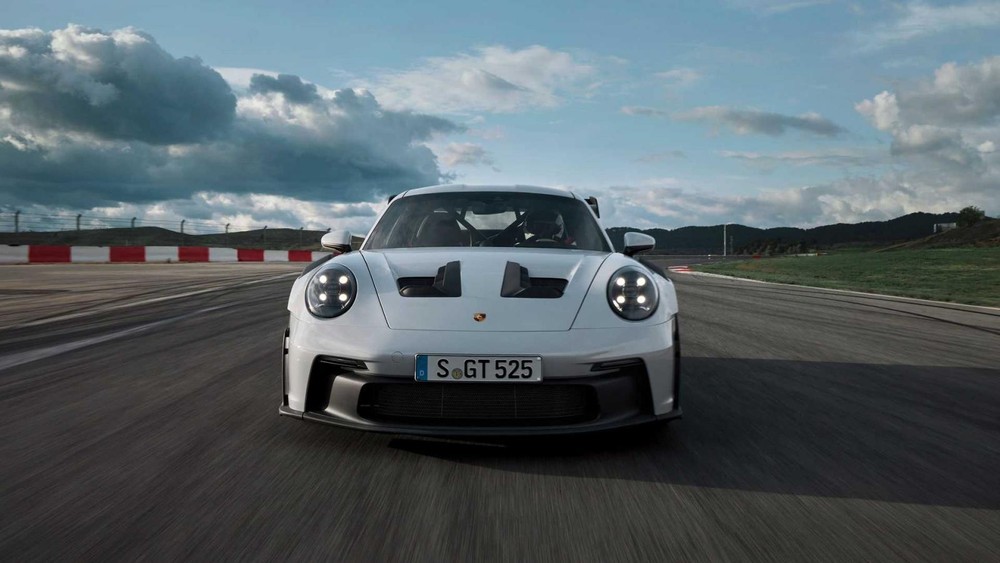 Porsche 911 GT3 RS 2023, xe đua dành cho đi phố