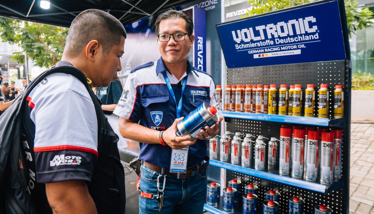 Voltronic chào sân biker Việt tại Sport Bike Festival Voltronic chào sân biker Việt tại Sport Bike Festival