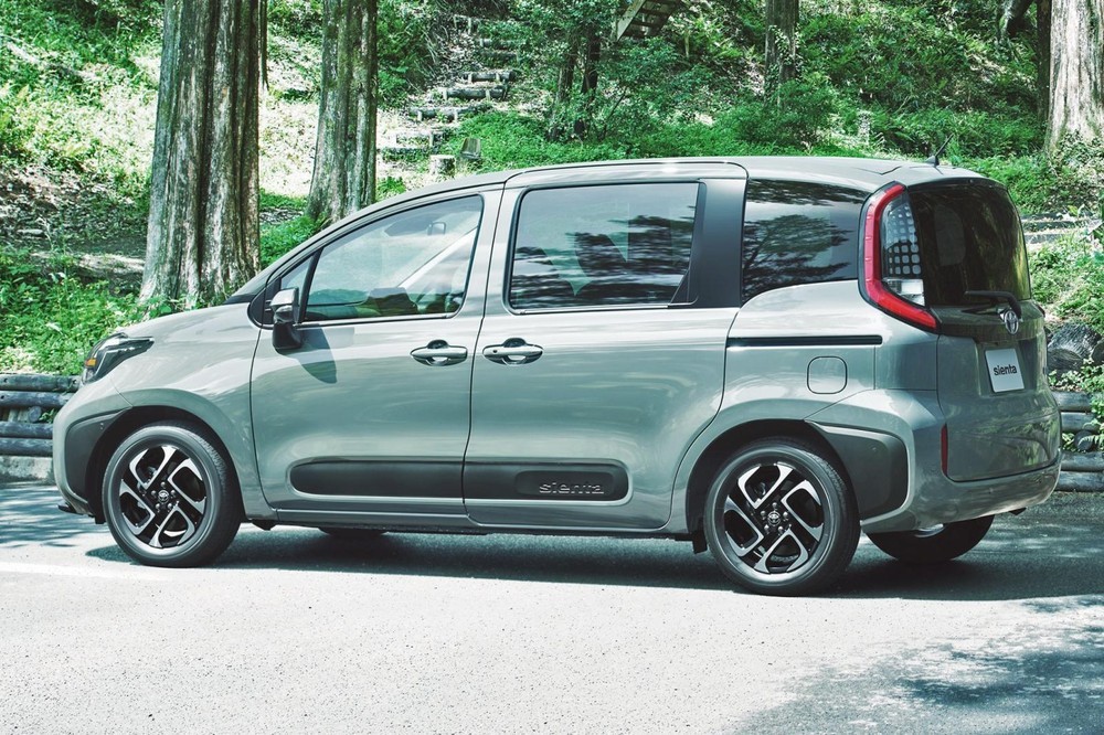 Toyota Sienta 2023 vừa ra mắt đã hút khách Toyota Sienta 2023 vừa ra mắt đã hút khách