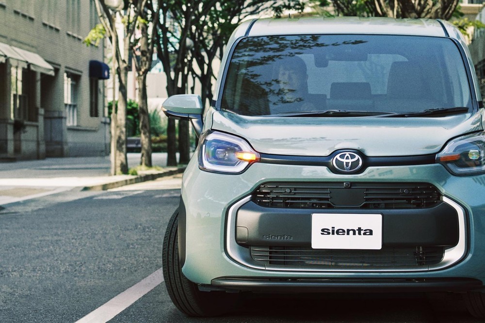 Toyota Sienta 2023 vừa ra mắt đã hút khách Toyota Sienta 2023 vừa ra mắt đã hút khách