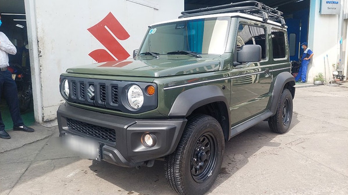 Suzuki Jimny bất ngờ tăng giá dự kiến thêm 100 triệu đồng, khách hàng bức xúc