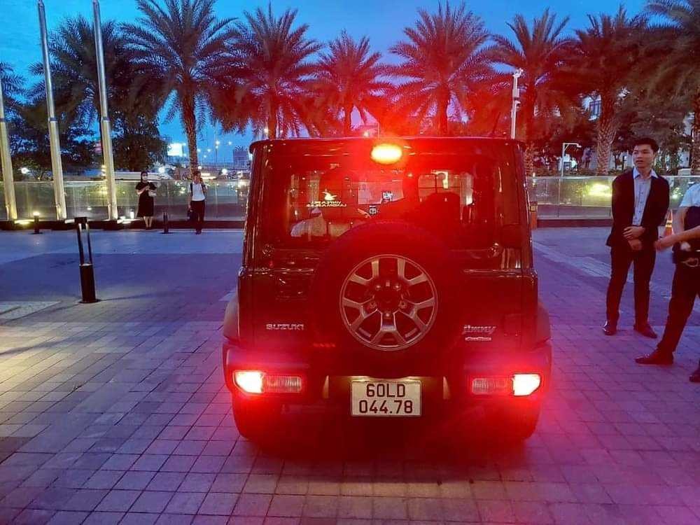 Lộ diện Suzuki Jimny chính hãng tại Việt Nam Lộ diện Suzuki Jimny chính hãng tại Việt Nam