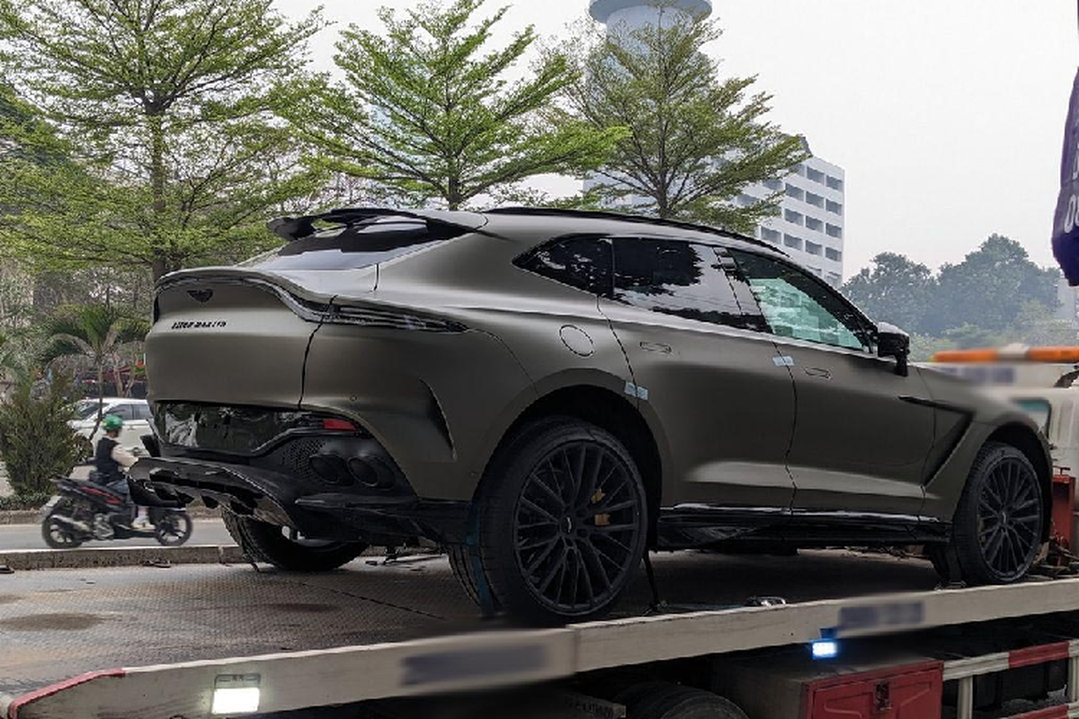 Chi tiết Aston Martin DBX 707 gần 22 tỷ của Đặng Lê Nguyên Vũ Chi tiết Aston Martin DBX 707 gần 22 tỷ của Đặng Lê Nguyên Vũ
