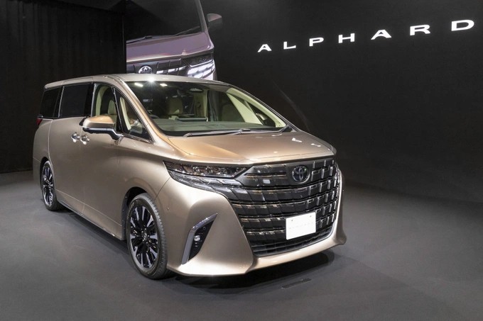 Toyota Alphard và Vellfire 2024 sắp ra mắt tại Thái Lan với giá từ 2,6 tỷ đồng