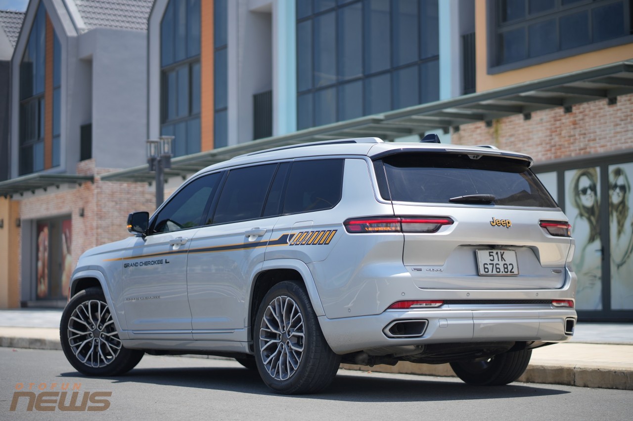 Triệu hồi Jeep Grand Cherokee L tại Việt Nam vì lỗi trục lái Triệu hồi Jeep Grand Cherokee L tại Việt Nam vì lỗi trục lái