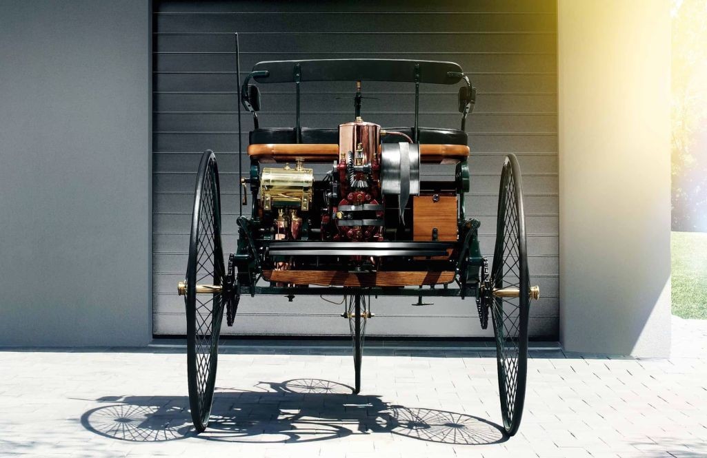 Mercedes-Benz sẽ tổ chức triển lãm xe và nghệ thuật vào cuối tháng 9 Mercedes-Benz sẽ tổ chức triển lãm xe và nghệ thuật vào cuối tháng 9