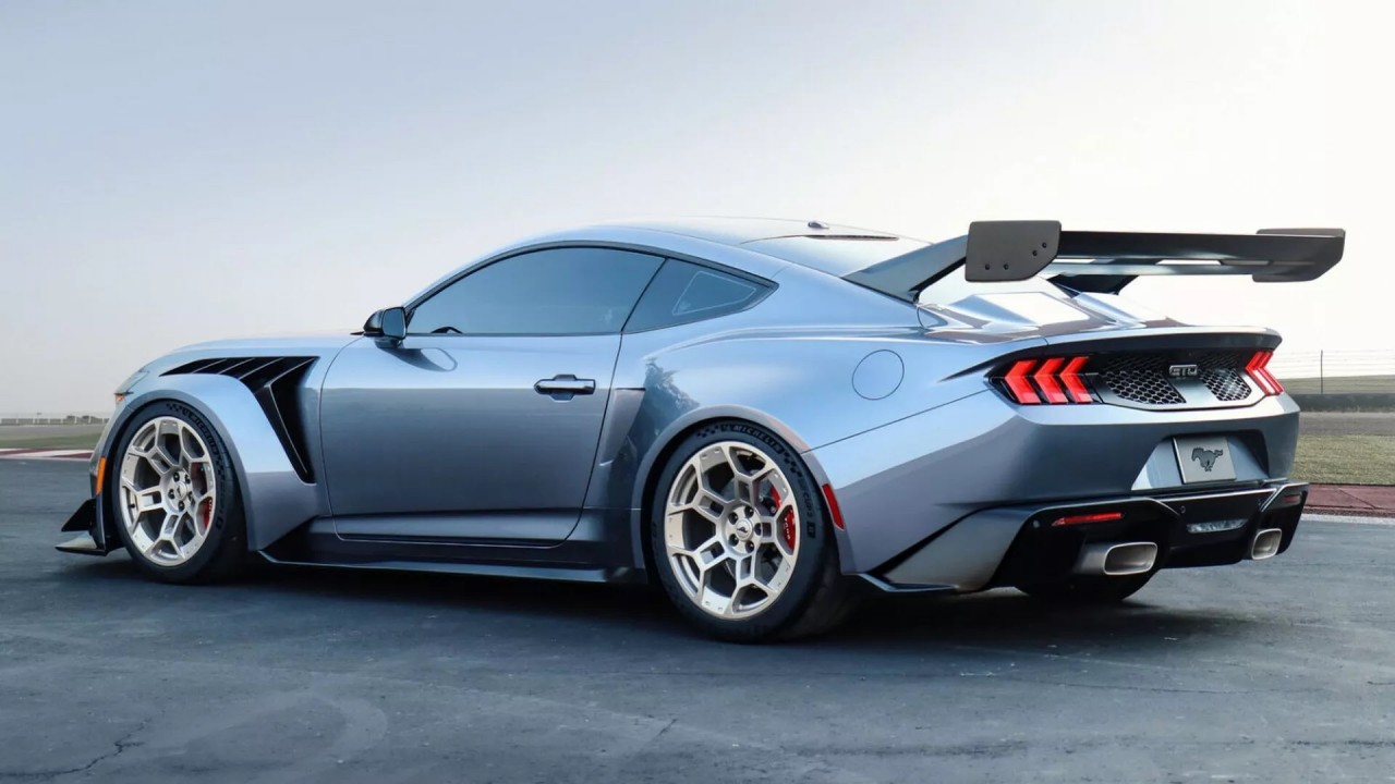 Chi tiết Ford Mustang GTD 2025 công suất 800 mã lực Chi tiết Ford Mustang GTD 2025 công suất 800 mã lực
