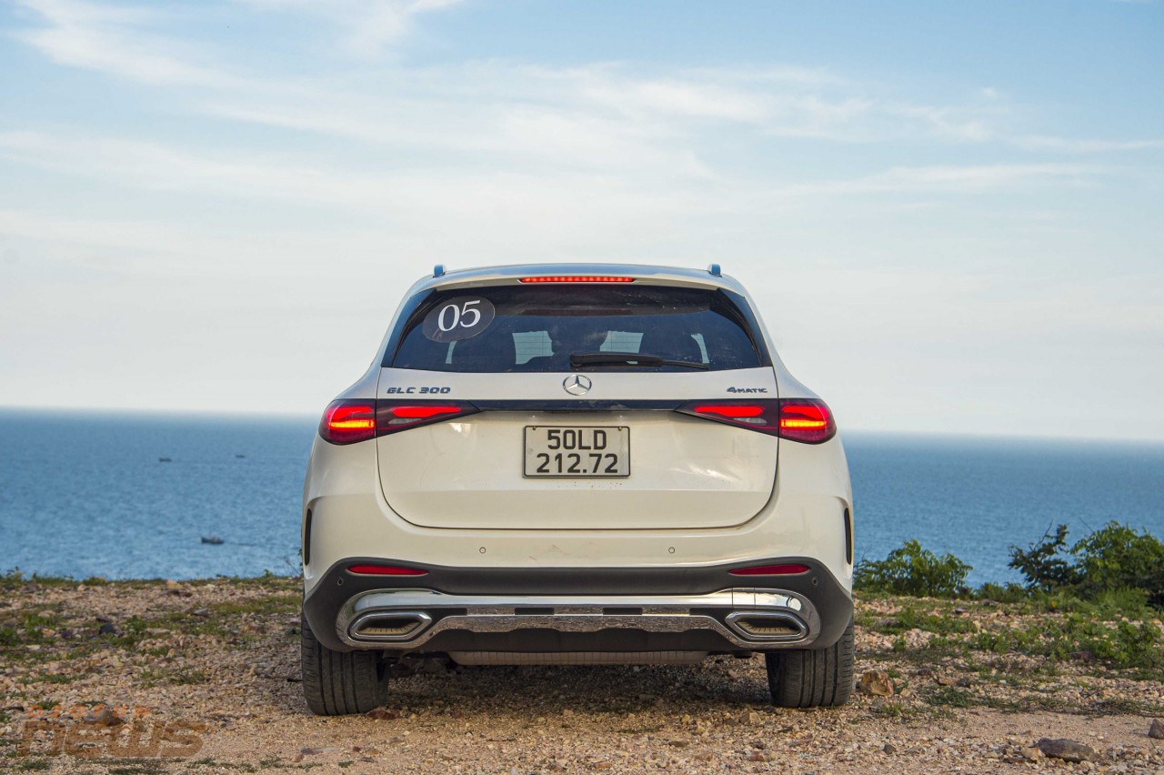 Mercedes-Benz GLC 2023: Có còn là 'gà đẻ trứng vàng' ? Mercedes-Benz GLC 2023: Có còn là 'gà đẻ trứng vàng' ?