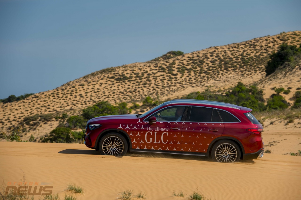 Mercedes-Benz GLC 2023: Có còn là 'gà đẻ trứng vàng' ? Mercedes-Benz GLC 2023: Có còn là 'gà đẻ trứng vàng' ?