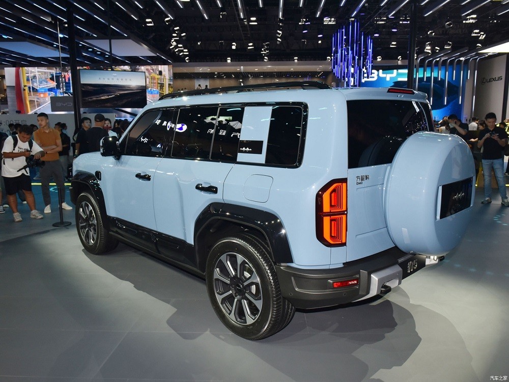 Fang Cheng Bao Leopard 5xe 'nhái' Toyota Prado tại Trung Quốc Fang Cheng Bao Leopard 5xe 'nhái' Toyota Prado tại Trung Quốc