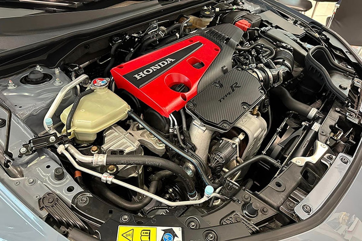 Dàn xe Honda Civic Type R 2023 tụ hợp tại Sài Gòn Dàn xe Honda Civic Type R 2023 tụ hợp tại Sài Gòn