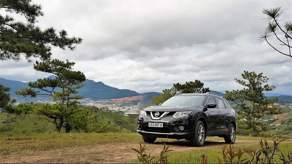 Nissan X-Trail: Chiếc xe phù hợp cho mọi cung đường