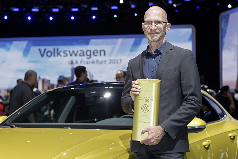 frankfurt 2017 volkswagen nhan nhieu giai thuong tai trien lam