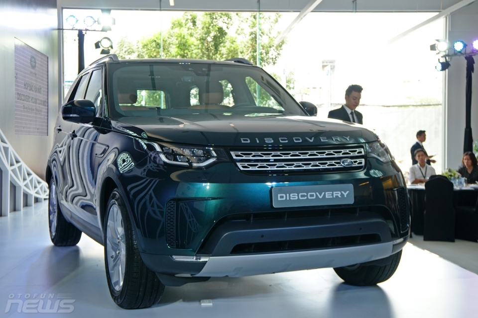 land rover discovery 2017 co mat tai viet nam voi gia tu 4 ty dong