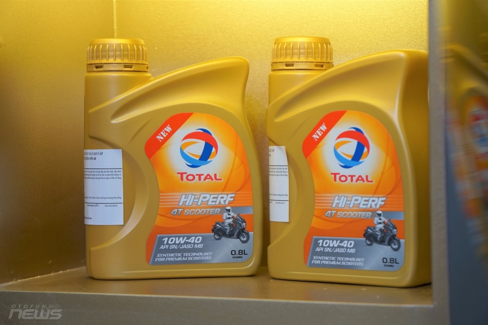 Total Việt Nam giới thiệu dầu nhớt cao cấp cho xe tay ga total viet nam gioi thieu dau nhot cao cap cho xe tay ga