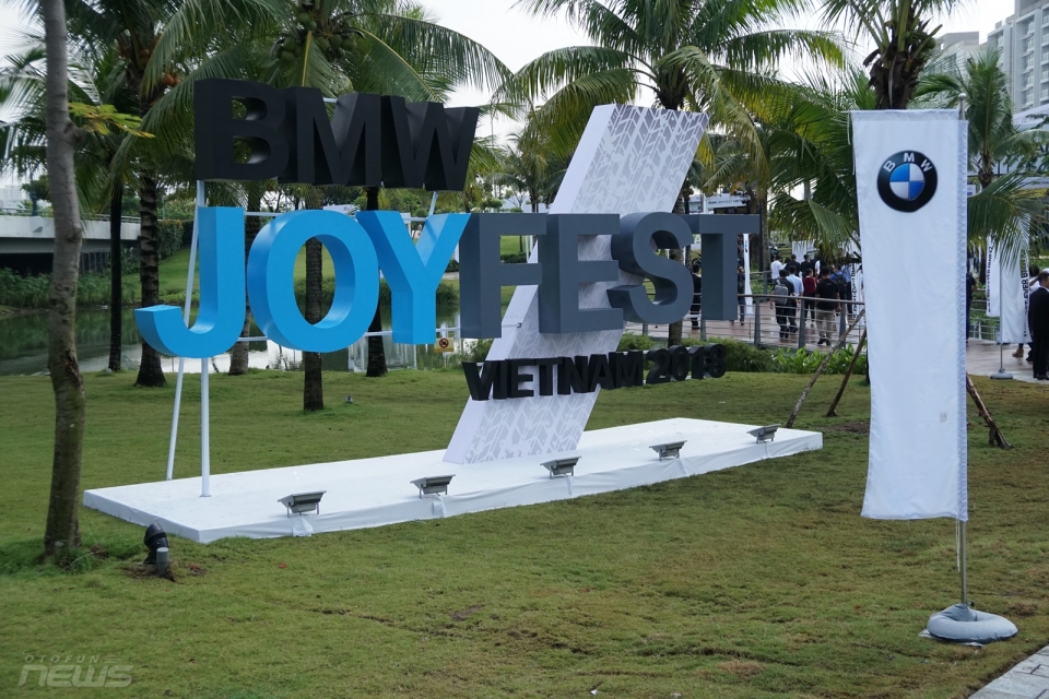 bmw joyfest va bmw motorrad day lan dau duoc to chuc tai viet nam