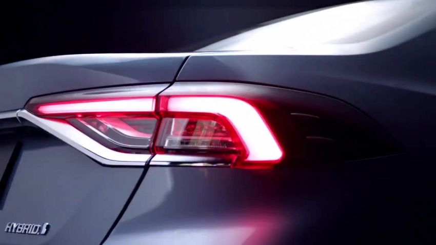 Toyota Corolla Altis thế hệ mới lộ diện trước ngày ra mắt toyota corolla altis the he moi lo dien truoc ngay ra mat